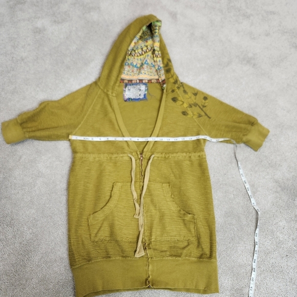 Anthropologie Scrapbook Y2K vintage Baby Doll Hoodie Size Medium - Picture 7 of 14
